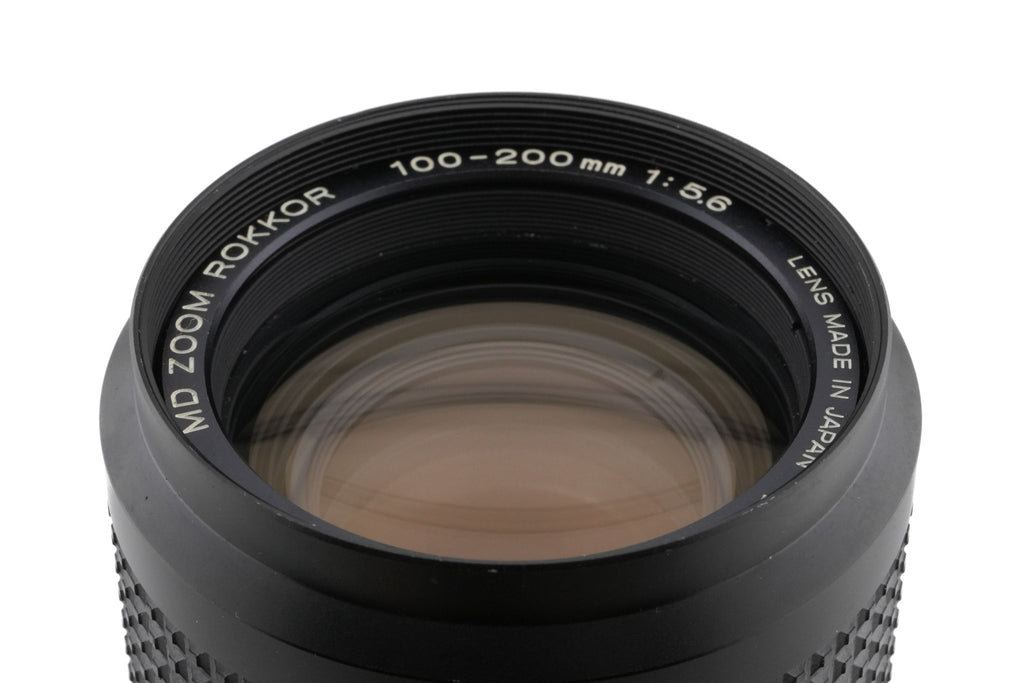 Minolta 100-200mm f5.6 MD Zoom Rokkor