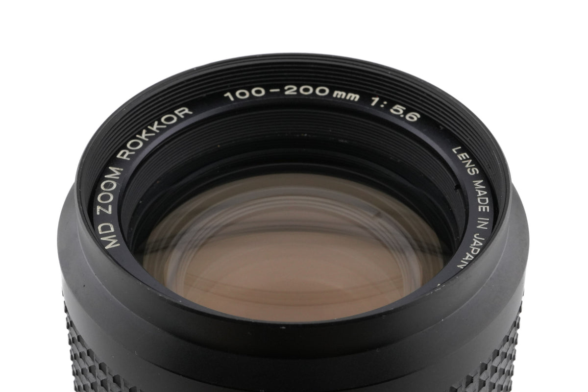 Minolta 100-200mm f5.6 MD Zoom Rokkor