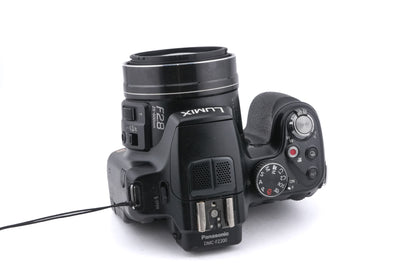 Panasonic Lumix DMC-FZ200