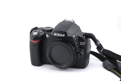 Nikon D40