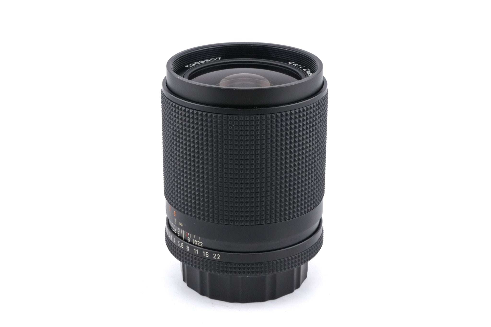 Carl Zeiss Distagon T*　 28mm F2 ZK Carl Zeiss Distagon T* 28 mm f/2.0 ZF/ZK/ZE - LensTip.com