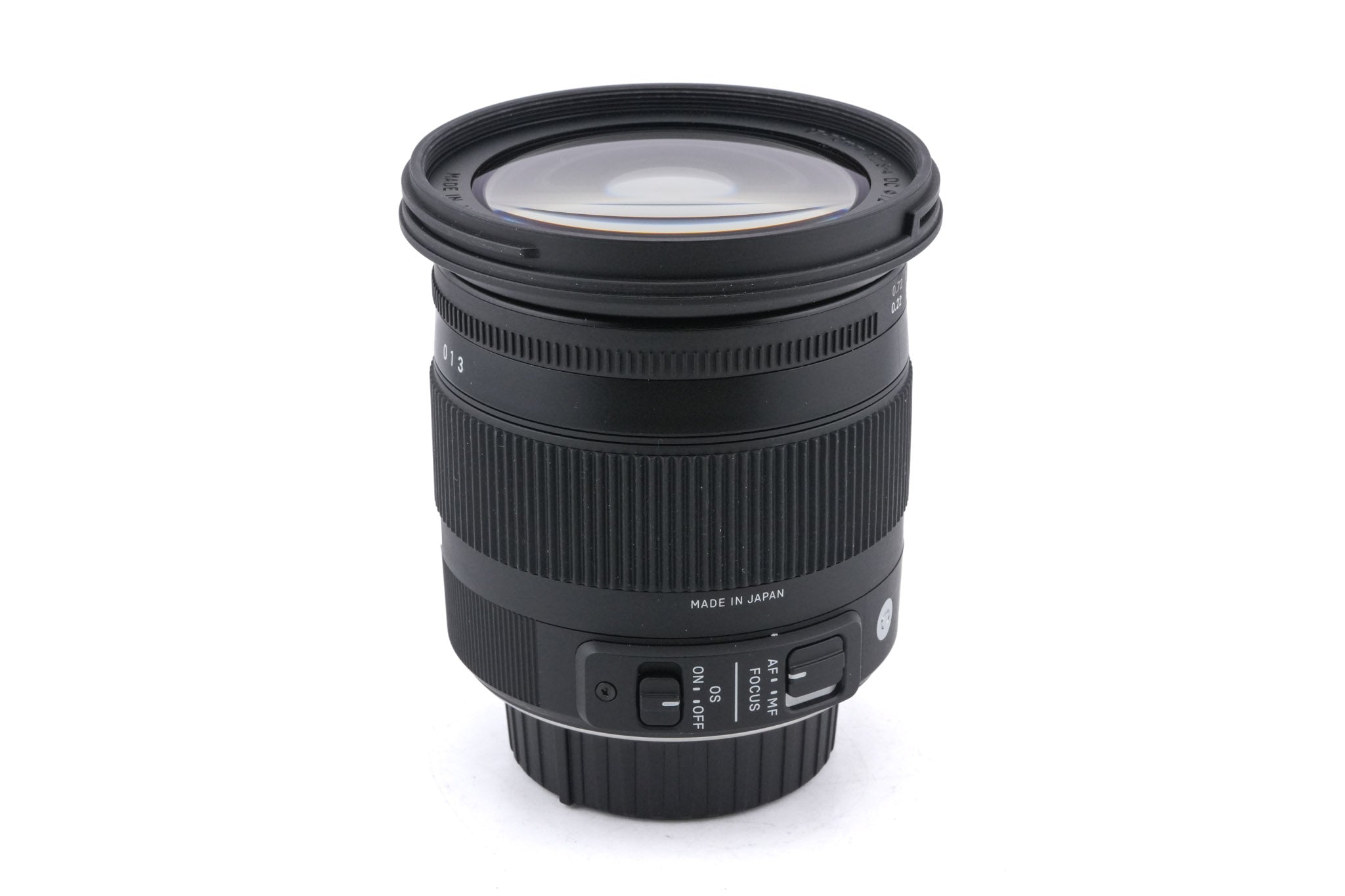 Sigma 17-70mm f2.8-4 DC Macro OS HSM Contemporary (013)