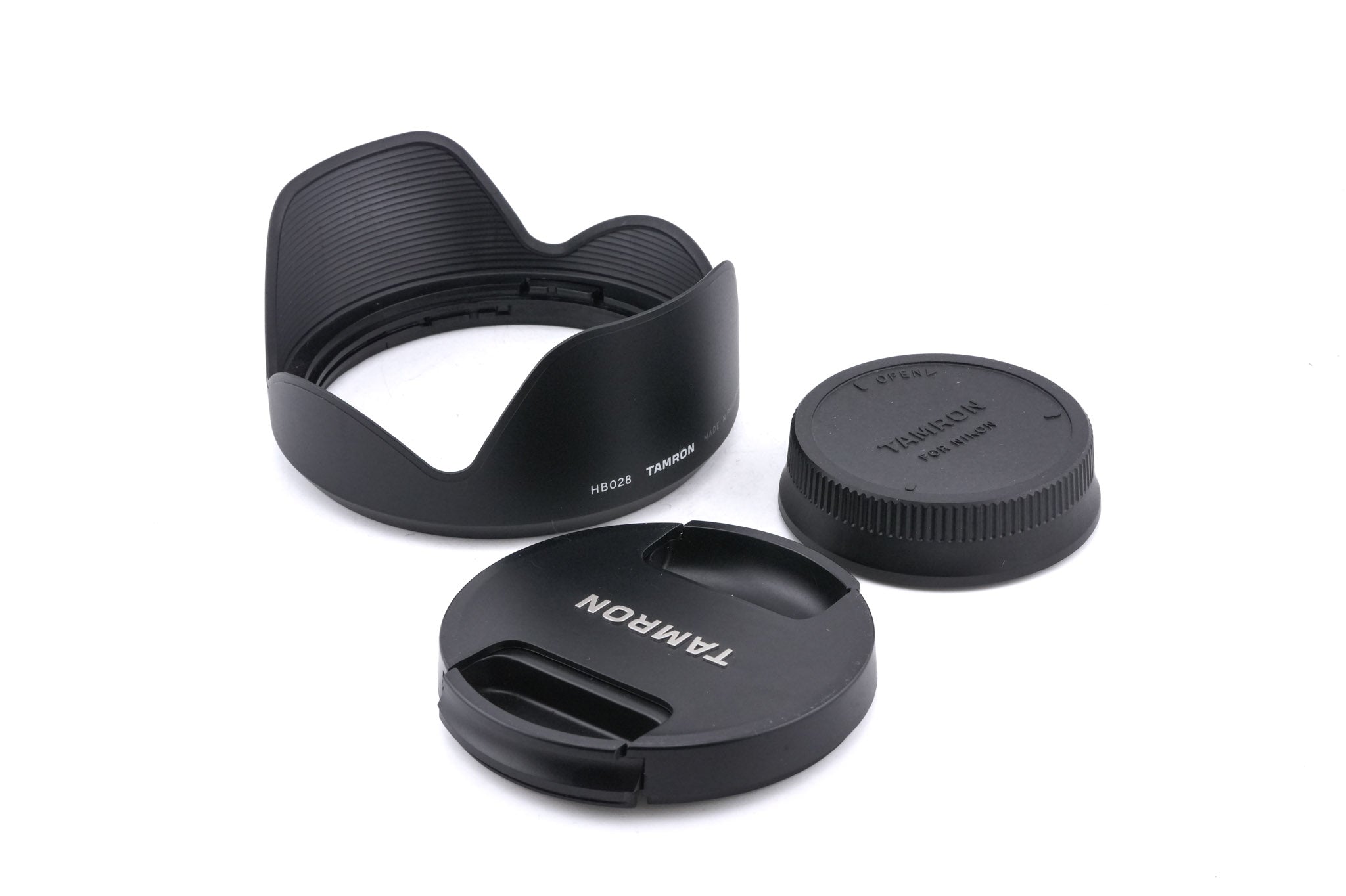 Tamron 18-400mm F3.5-6.3 B028 ｜R435 Tamron_B028_18-400mm_straight-