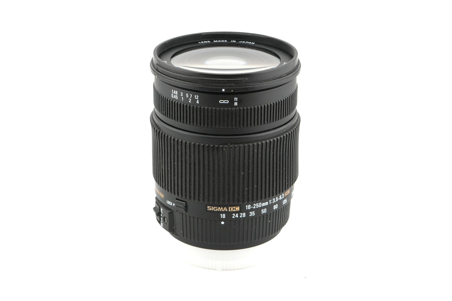 Sigma 18-250mm f3.5-6.3 DC OS HSM