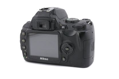 Nikon D40