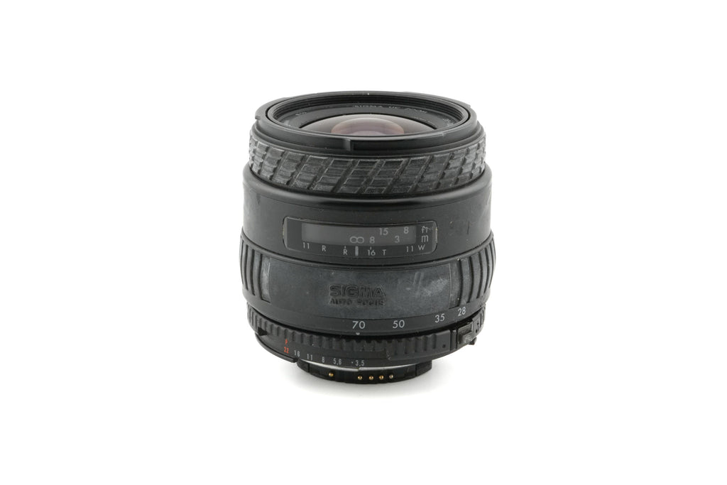 Sigma 28-70mm f3.5-4.5 UC Multi-Coated