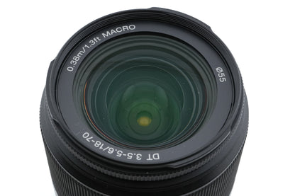 Sony 18-70mm f3.5-5.6 DT Macro