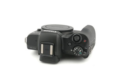 Canon EOS M50