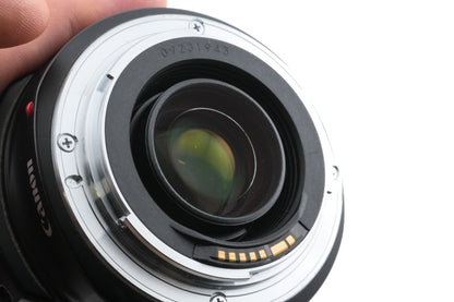 Canon 28-135mm f3.5-5.6 IS USM