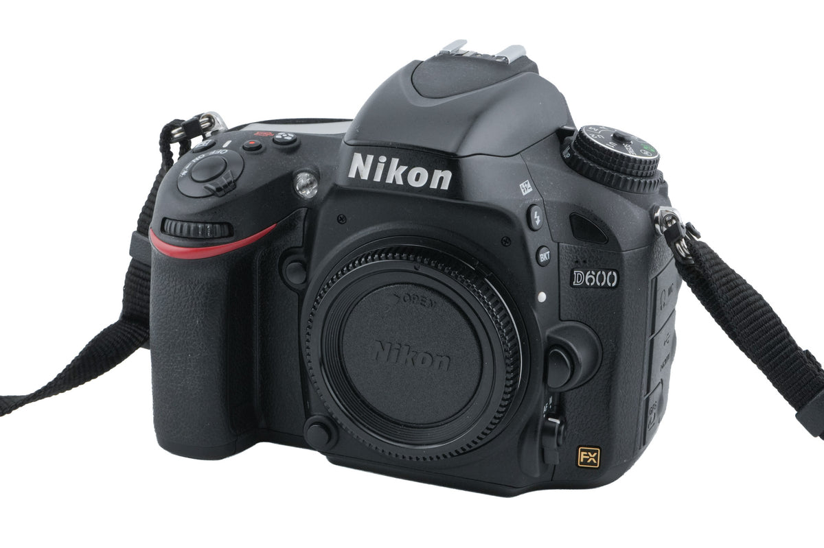 Nikon D600