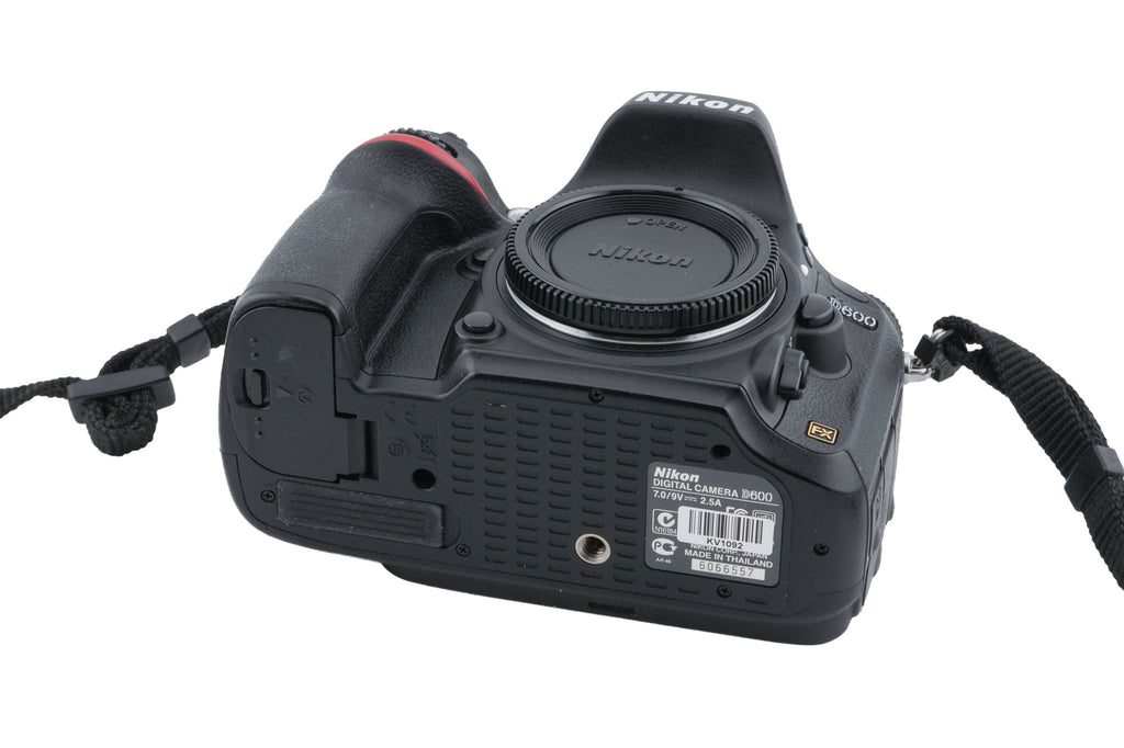 Nikon D600