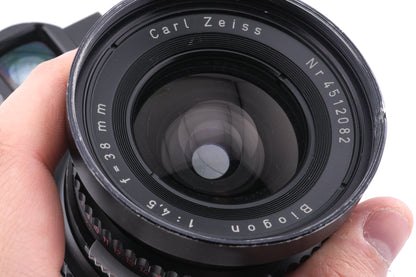 Hasselblad Super Wide C (SWC) (Black, 10189) + A12 Film Magazine (Silver, 30074) + SWC Viewfinder (52035/TISOC)