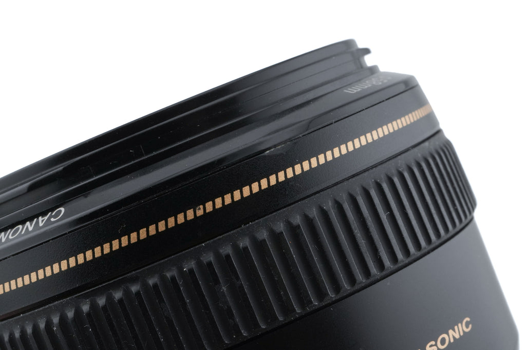 Canon 28mm f1.8 USM