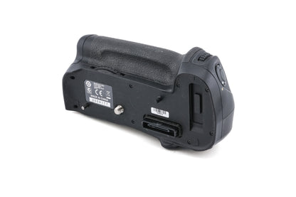 Nikon MB-D12 Multi Power Battery Pack