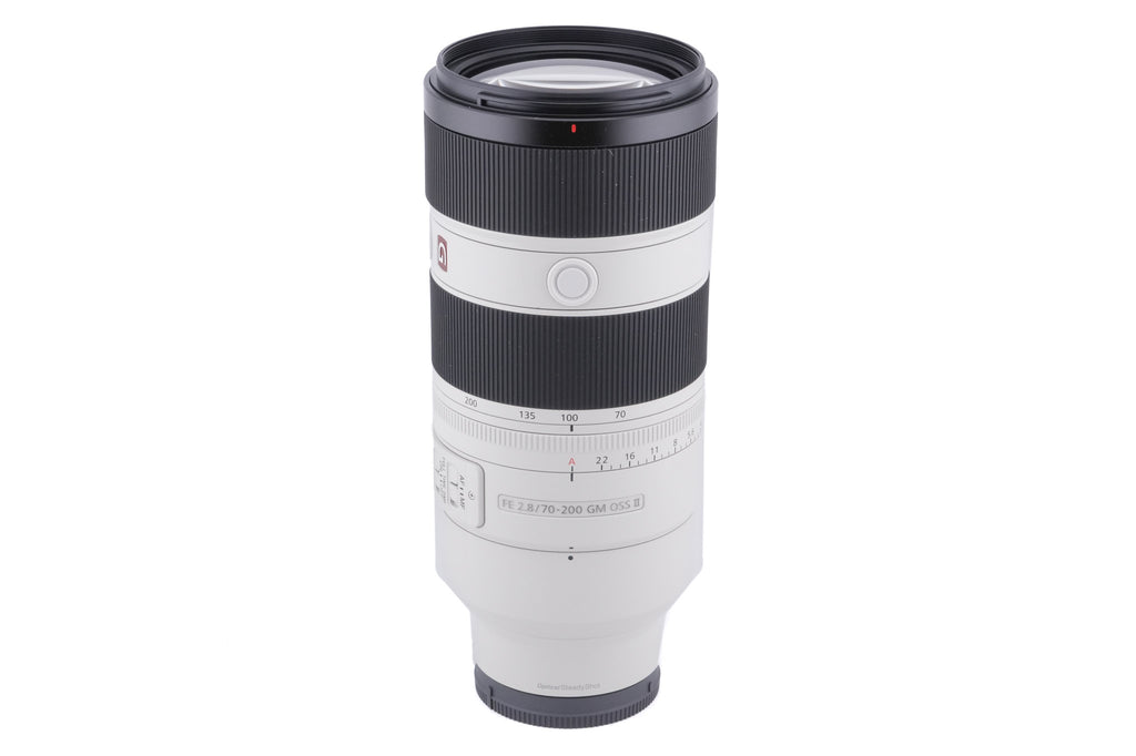 Sony 70-200mm f2.8 GM OSS II (SEL70200GM2) + ALC-SH167 Lens Hood