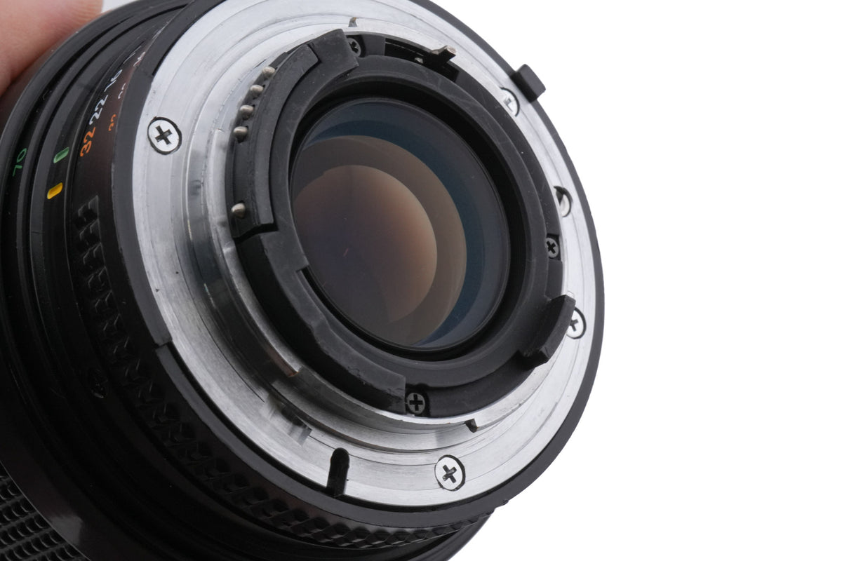 Nikon 70-210mm f4-5.6 AF Nikkor