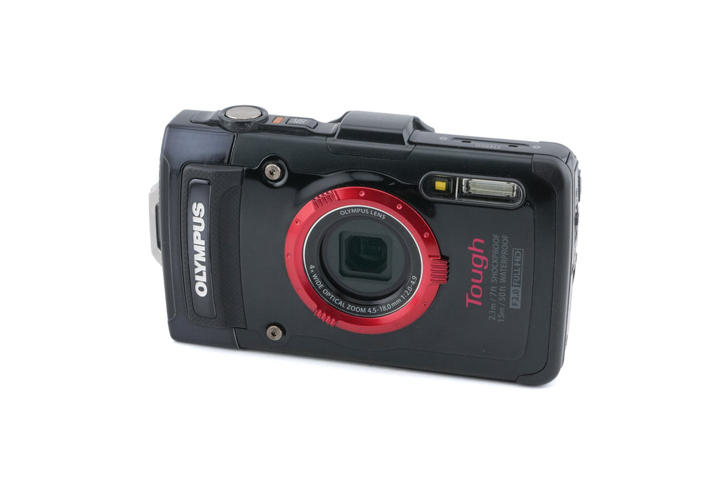 Olympus Stylus Tough TG-2 + FCON-T01 Fisheye Converter + CLA-T01