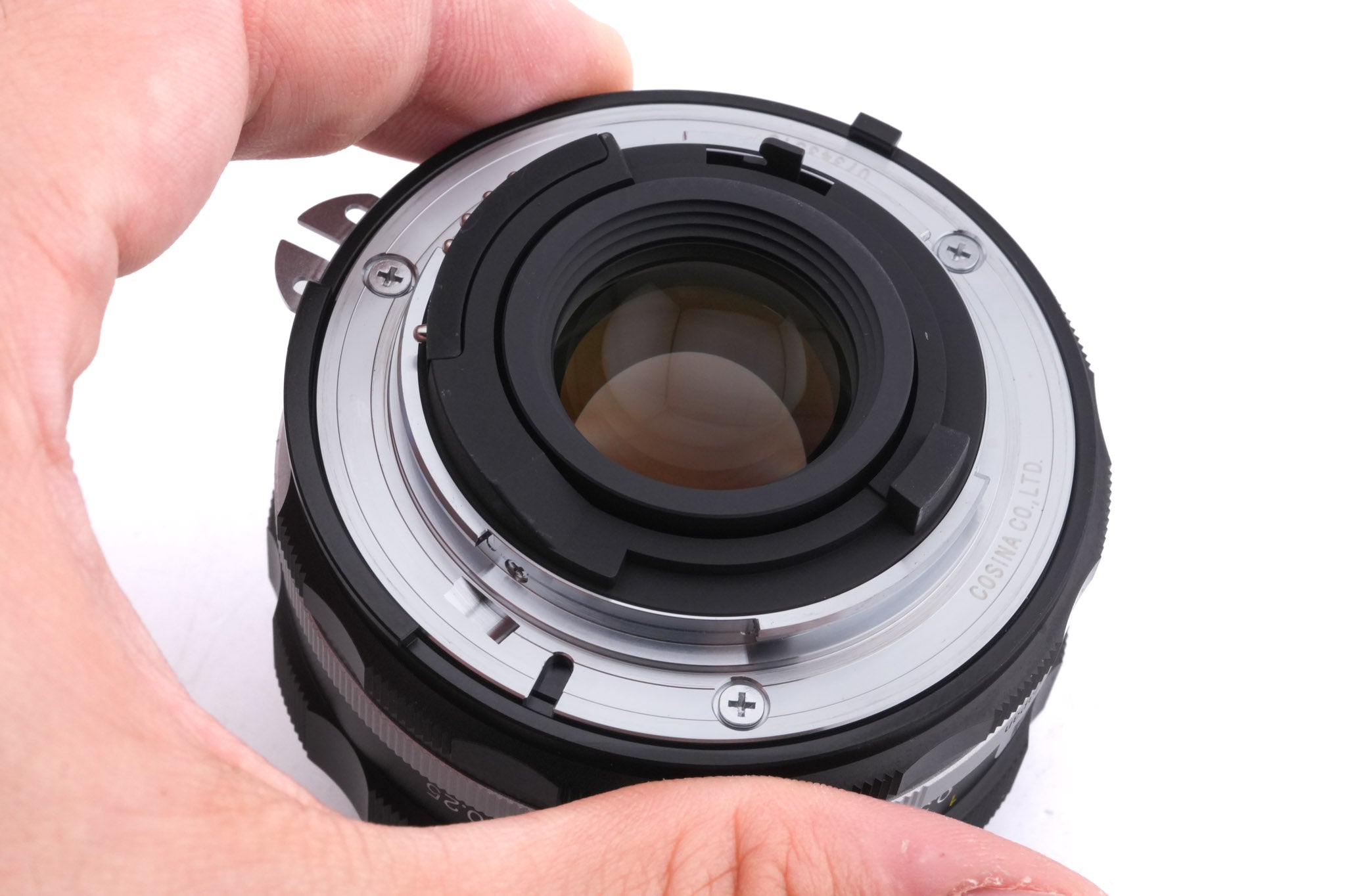 Voigtländer 40mm f2 Ultron SL IIs Aspherical AI-S