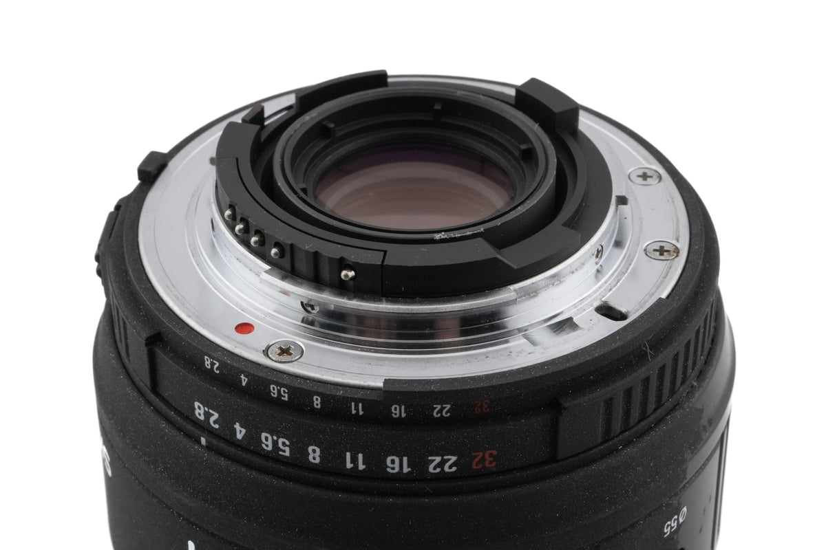 Sigma 50mm f2.8 EX D Macro