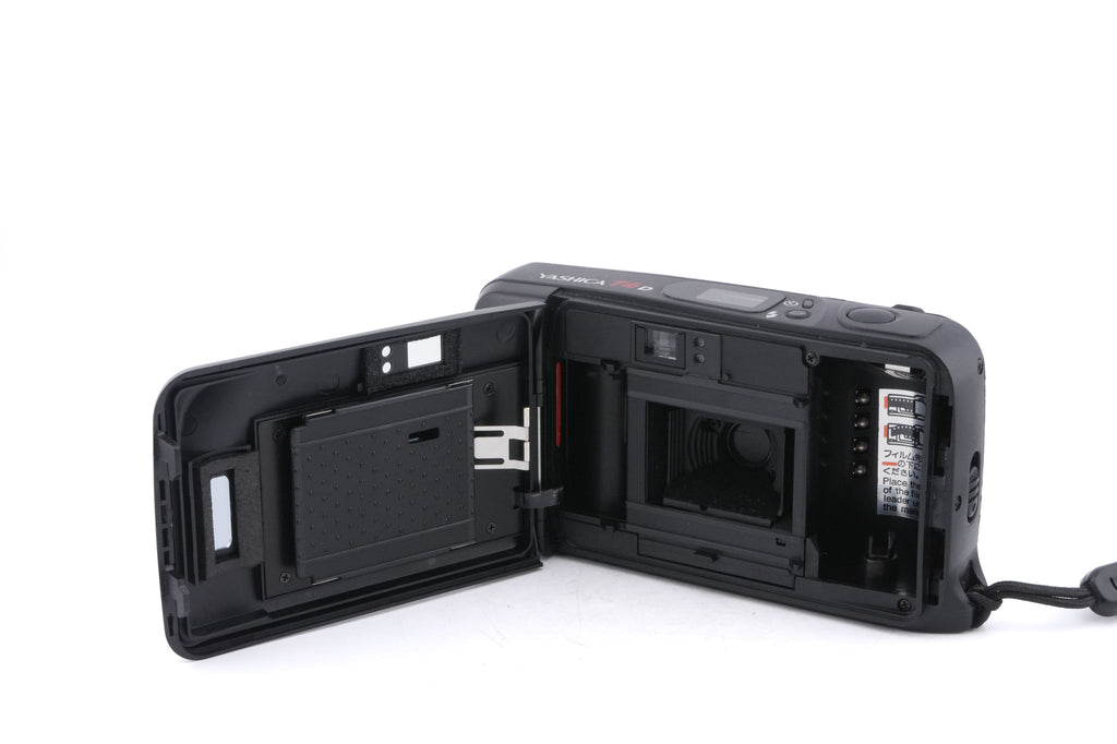 Yashica T4
