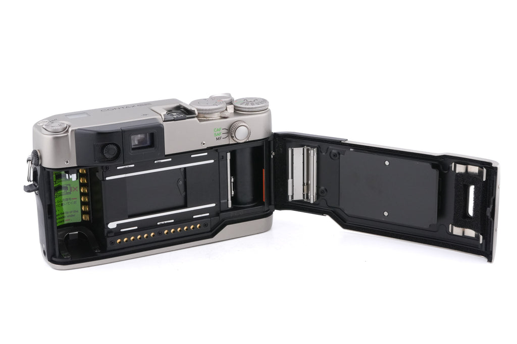 Contax G2