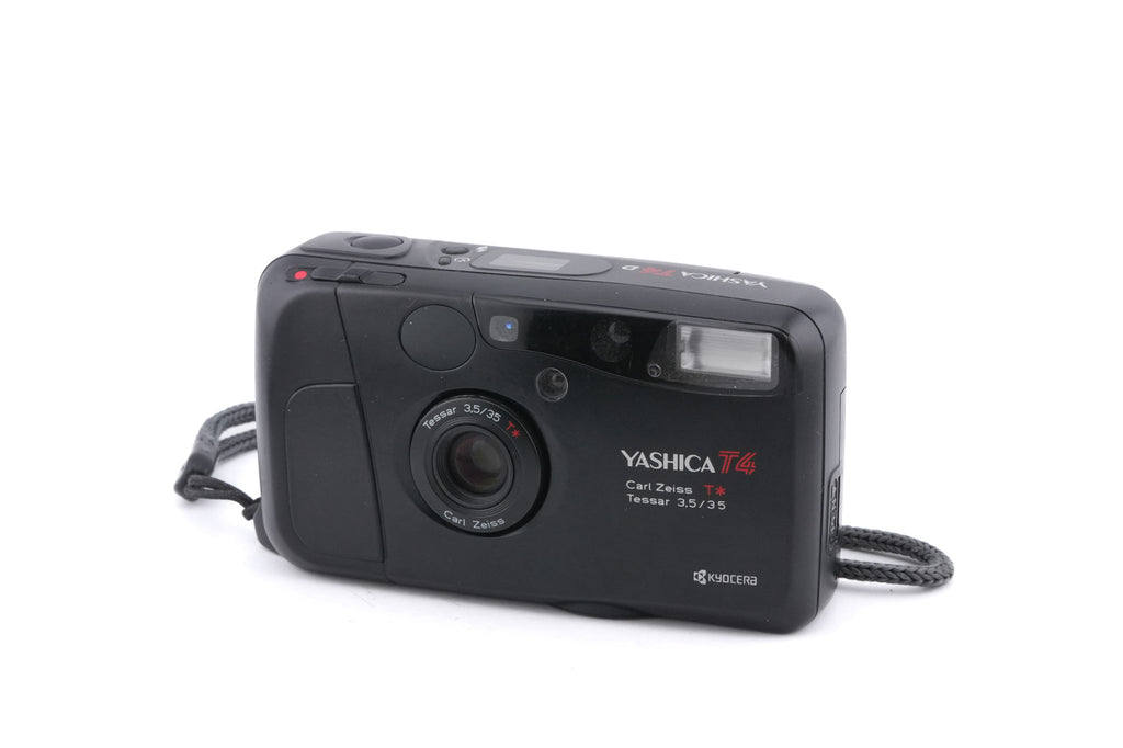 Yashica T4