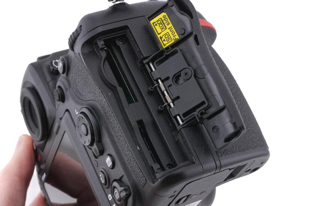 Nikon D500