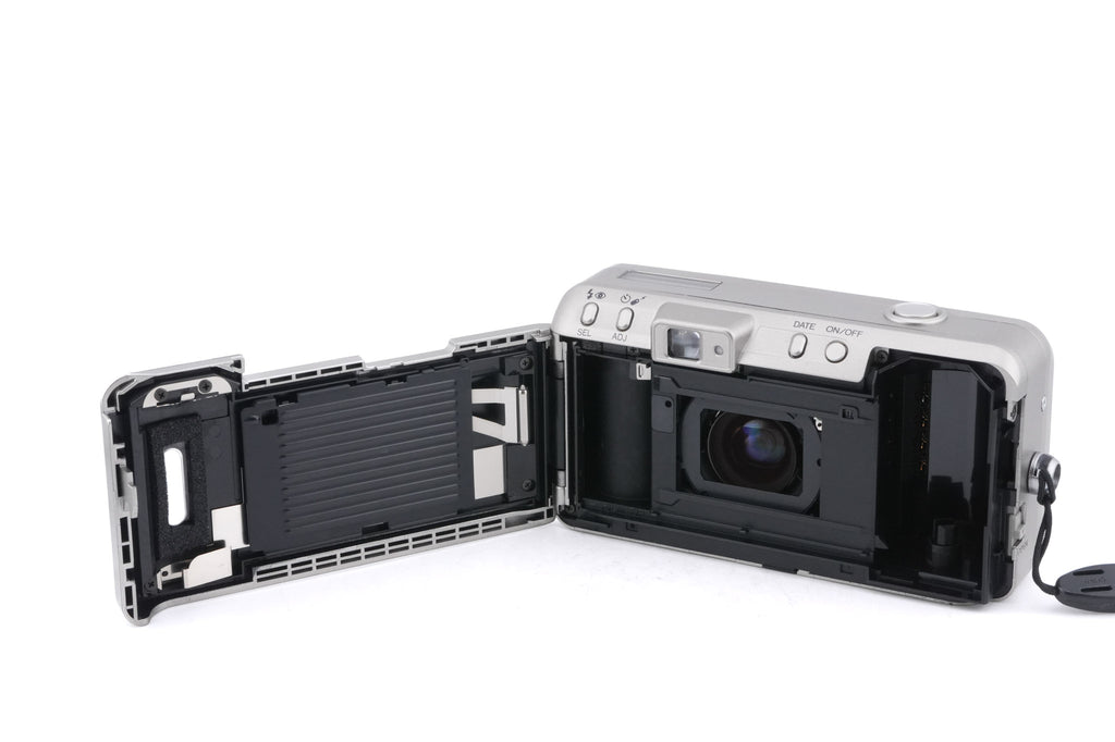 Minolta Riva Zoom 115