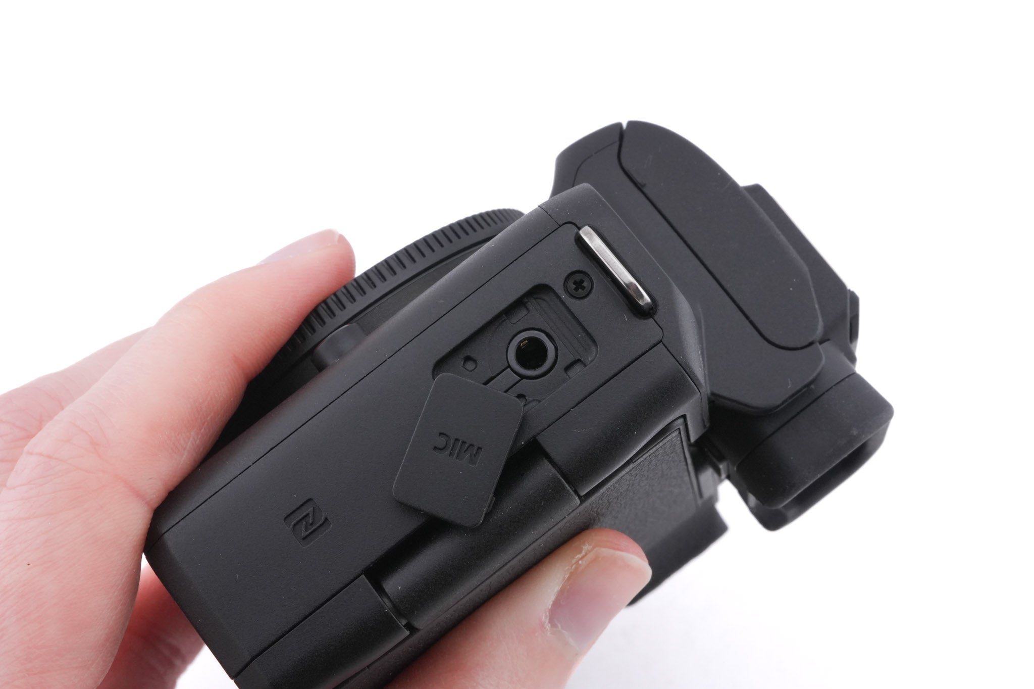 Canon EOS M50