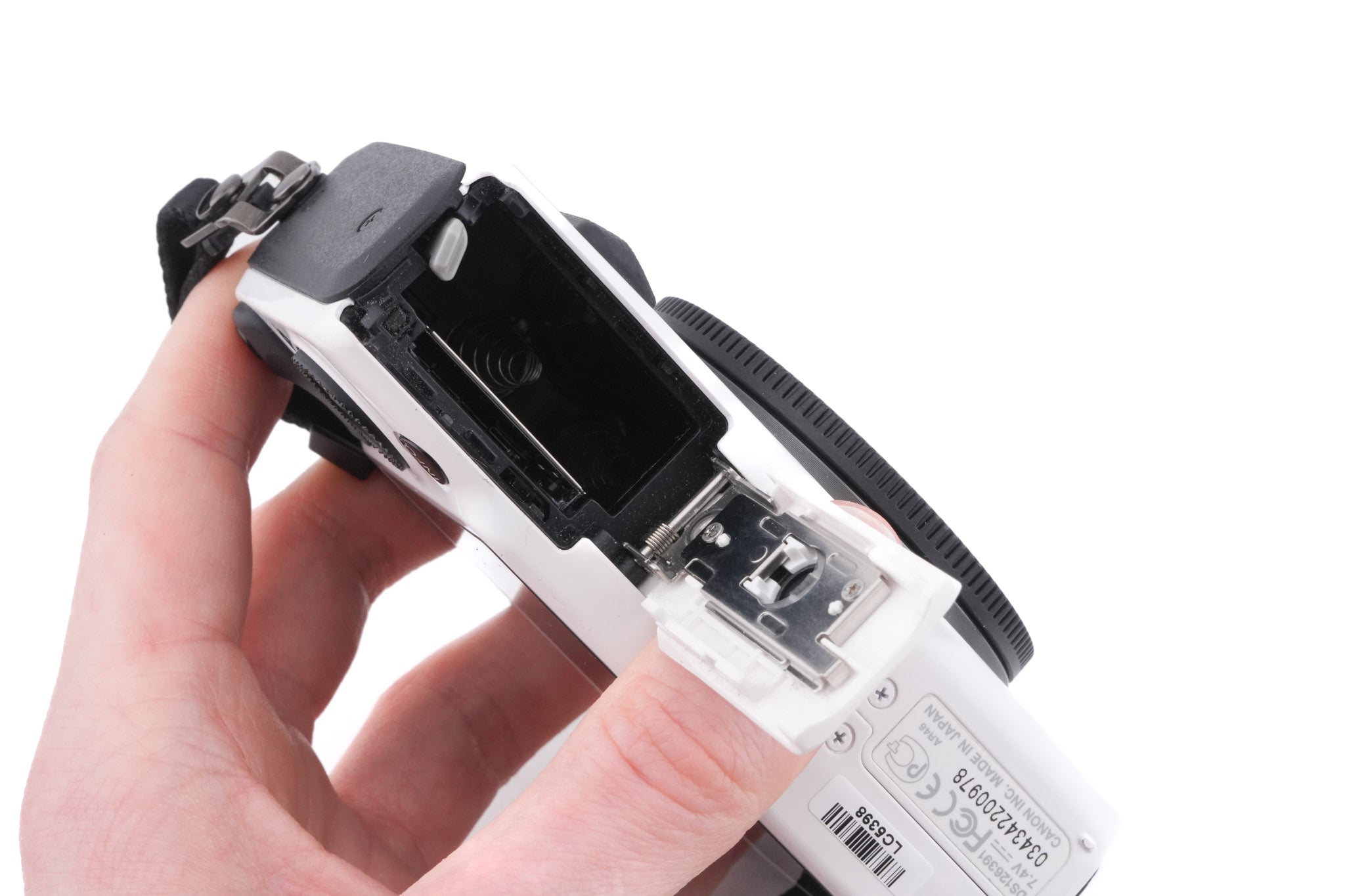 Canon EOS M