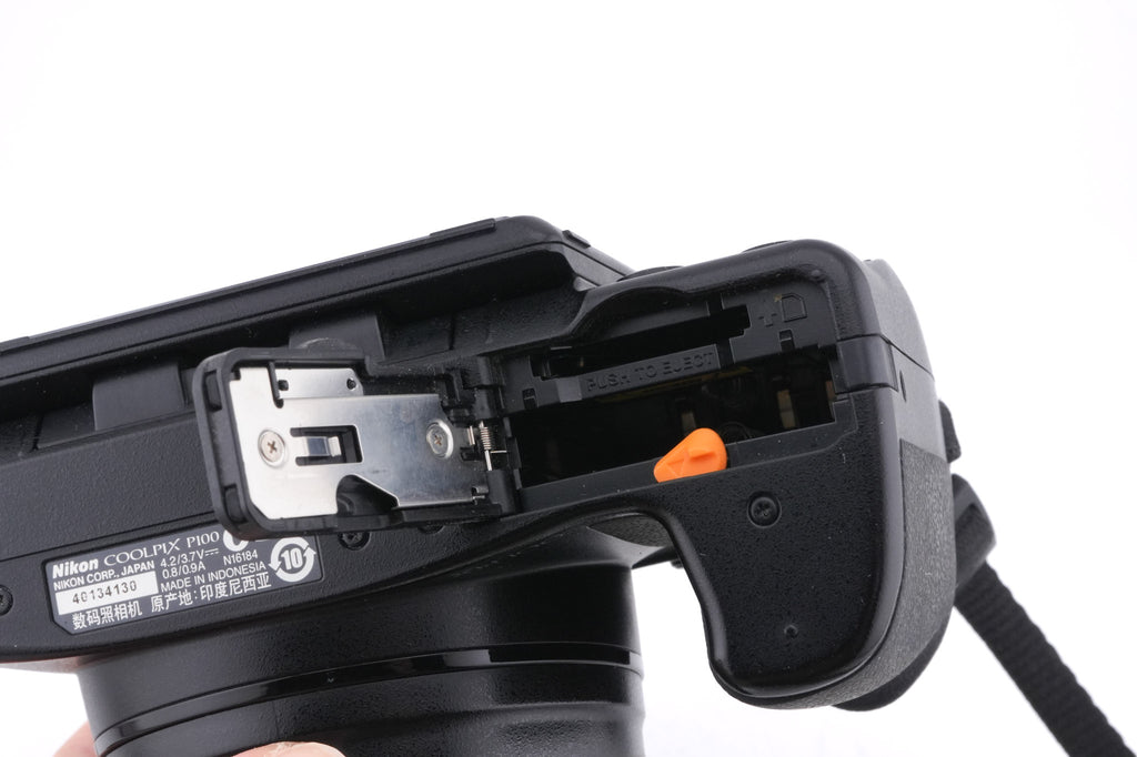 Nikon Coolpix P100