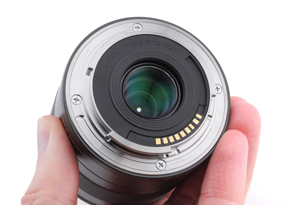 Canon 18-55mm f3.5-5.6 IS STM