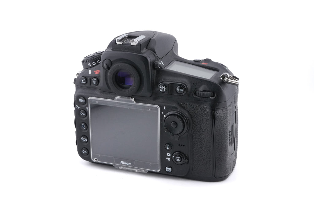 Nikon D810