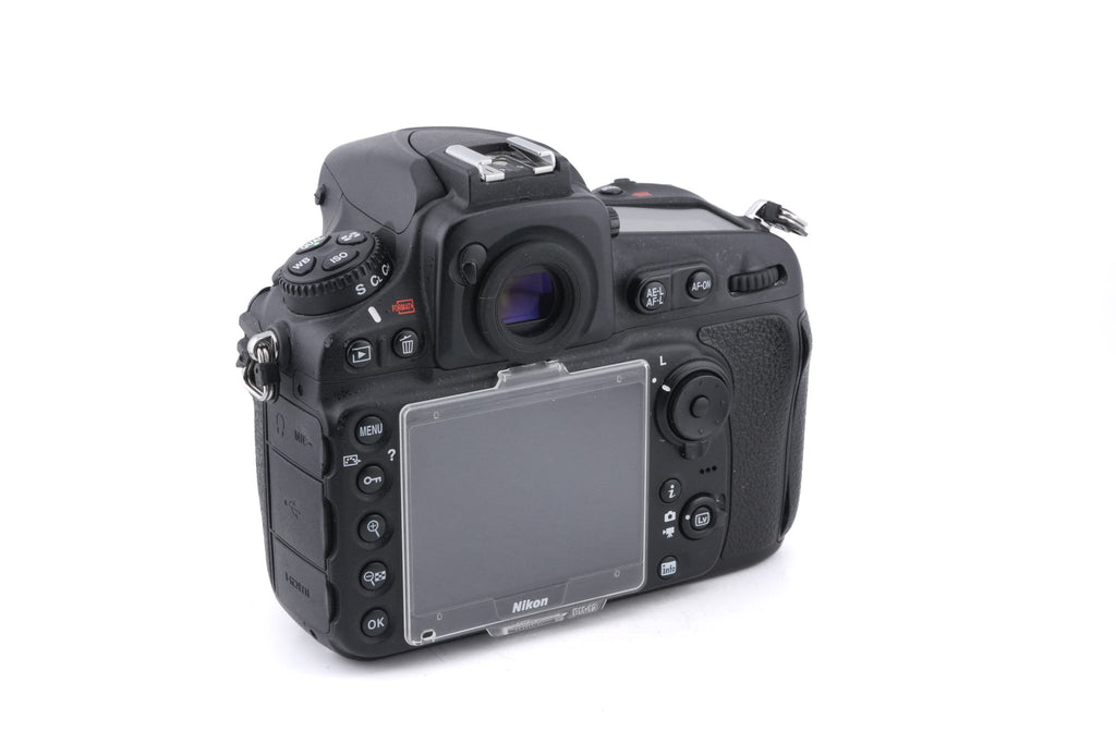 Nikon D810