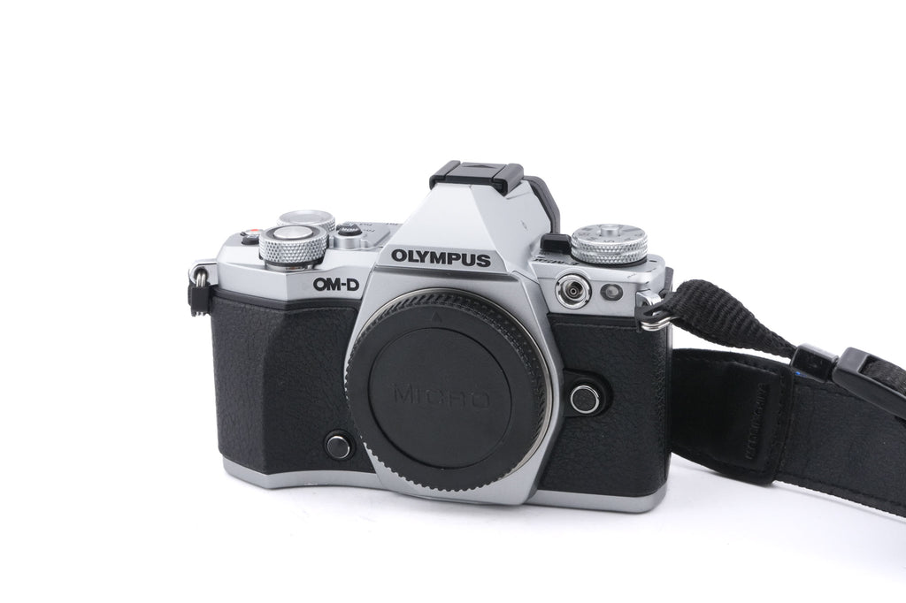 Olympus OM-D E-M5 Mark II