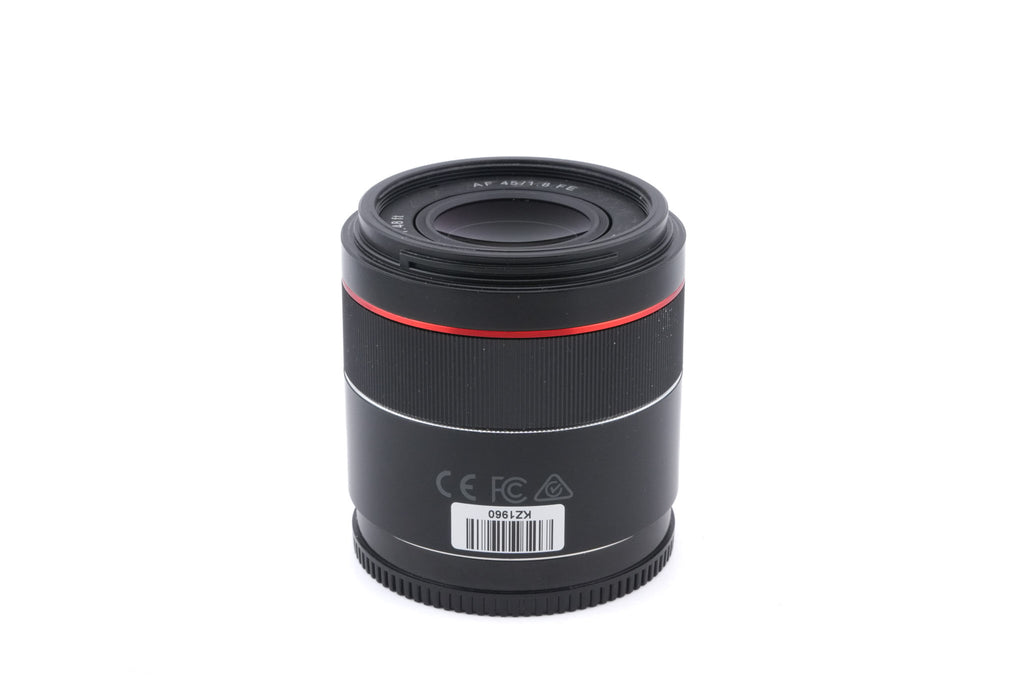 Samyang 45mm f1.8 AF