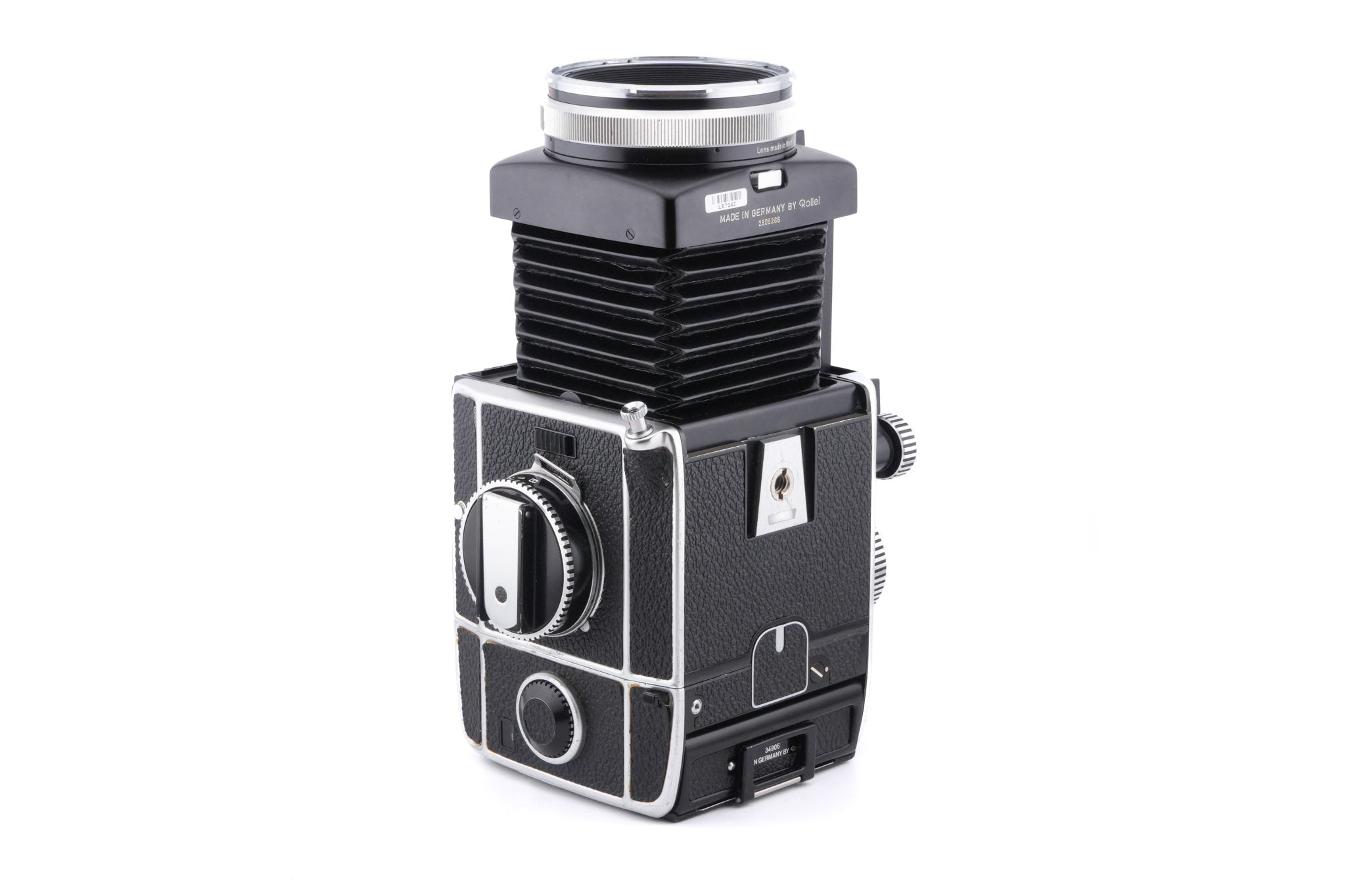 Rollei SL66 + 80mm f2.8 Planar + 6x6 Film Back + Waist Level Finder