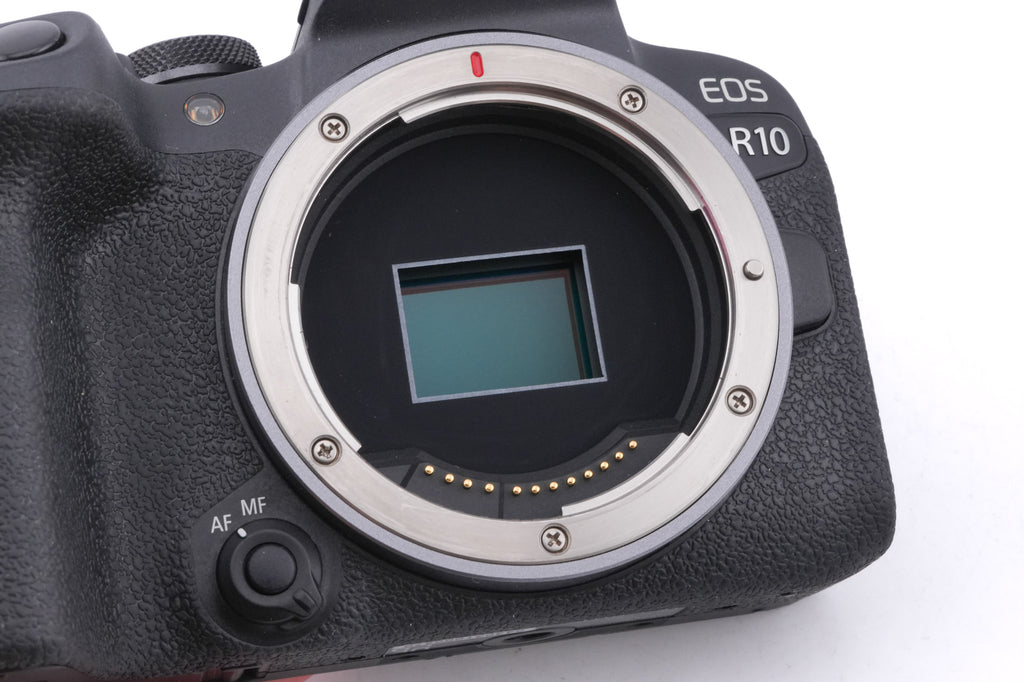 Canon EOS R10