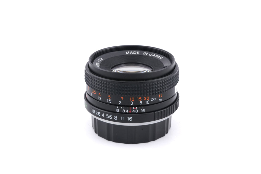 Yashica 50mm f1.9 ML