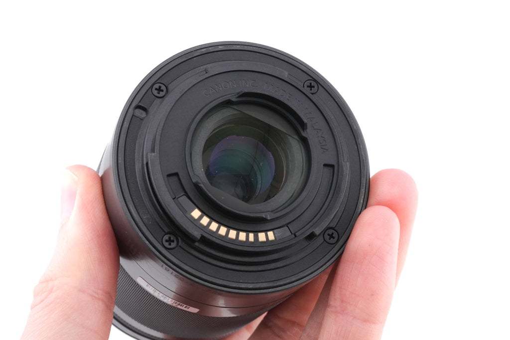 Canon 18-150mm f3.5-6.3 IS STM