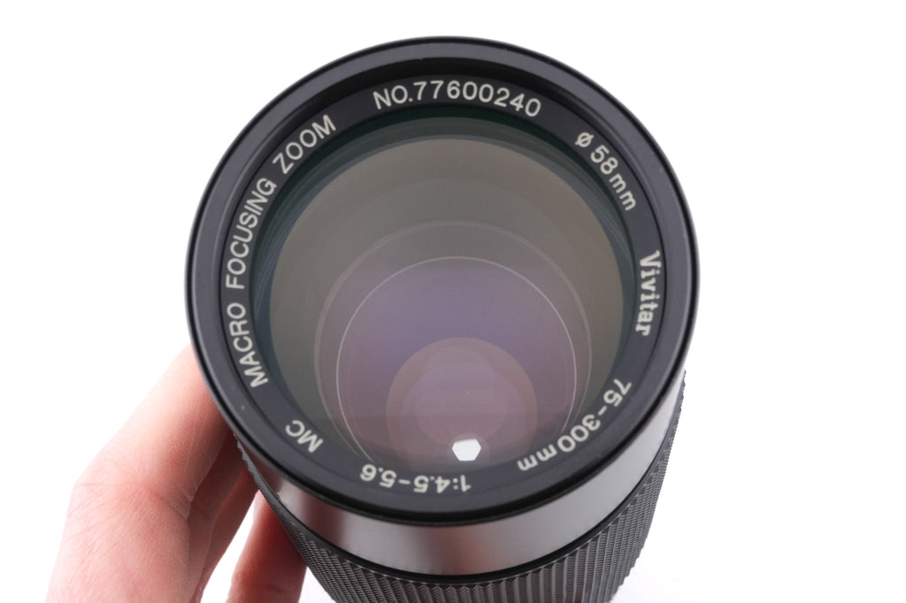 Vivitar 75-300mm f4.5-5.6 MC Macro Focusing Zoom