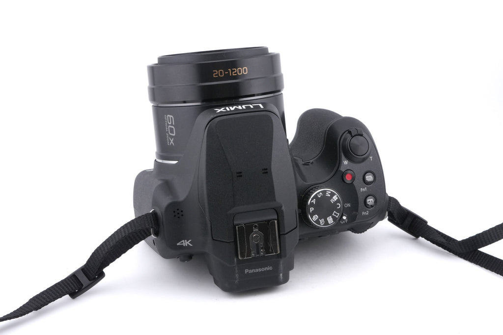 Panasonic Lumix DC-FZ82