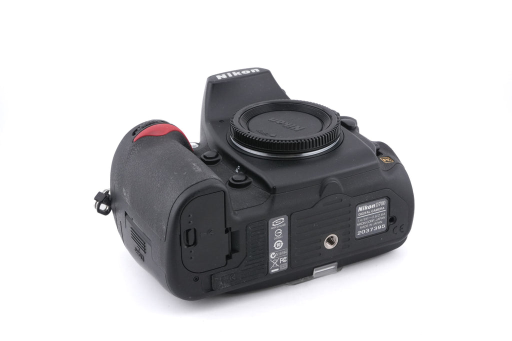 Nikon D700