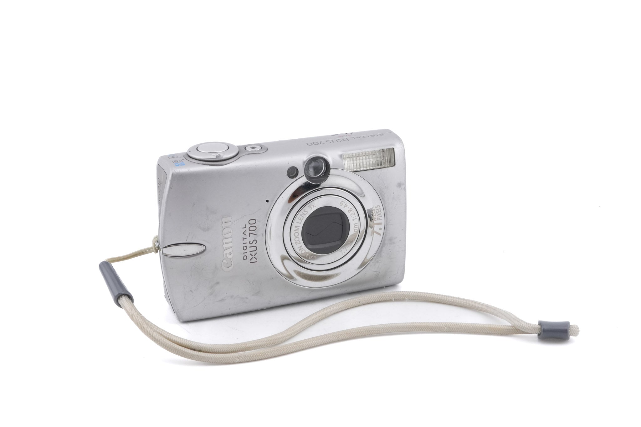 Canon IXUS 700