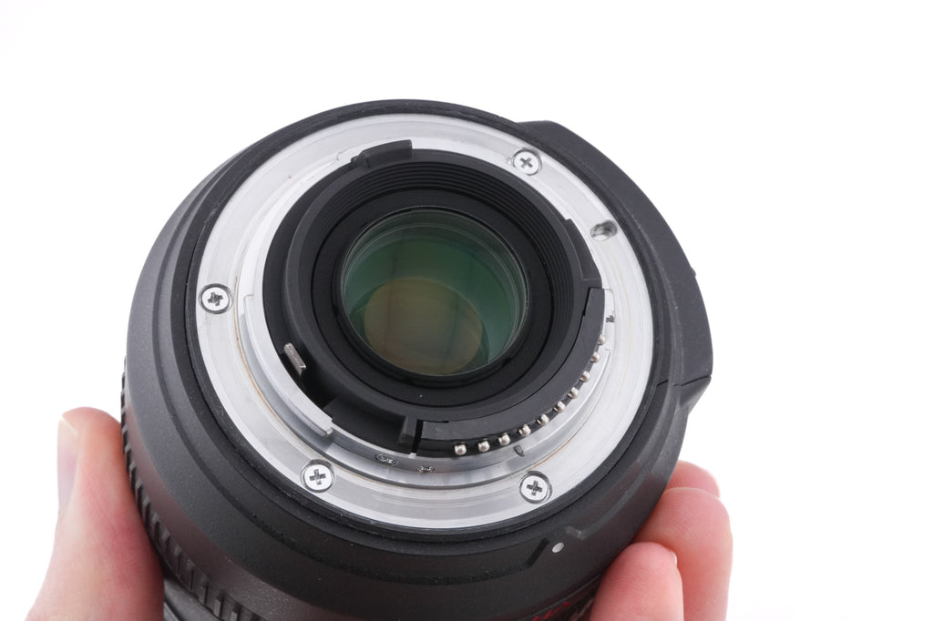 Nikon 18-200mm f3.5-5.6 AF-S Nikkor G ED VR