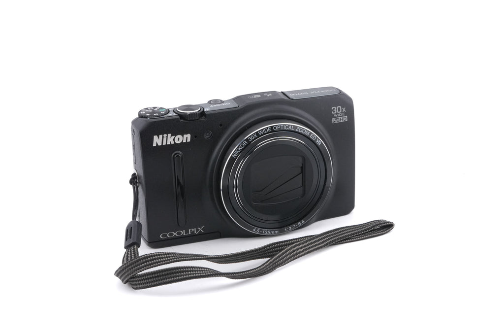 Nikon Coolpix S9700