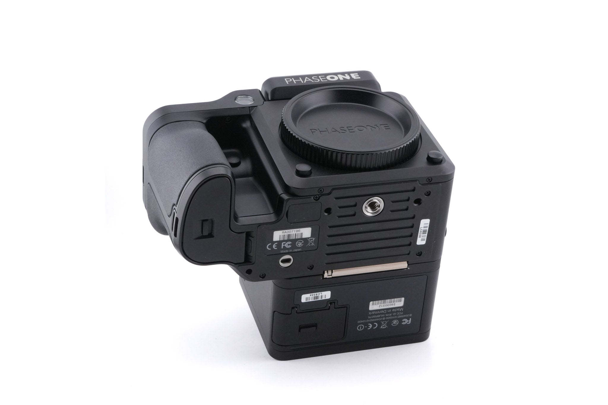 Phase One XF + IQ3 100 Digital Back + XF Prism Viewfinder