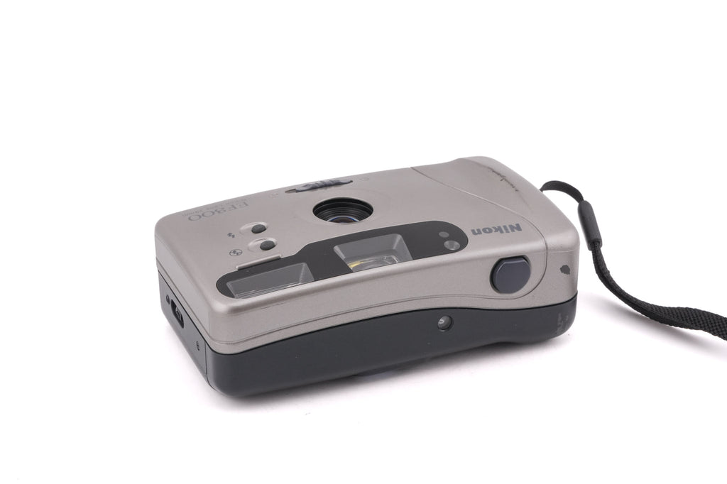 Nikon EF300