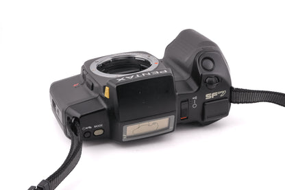 Pentax SF7