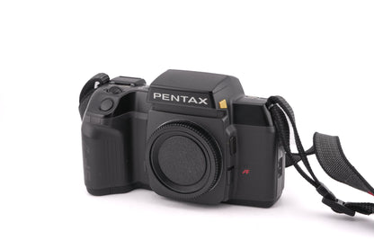 Pentax SF7